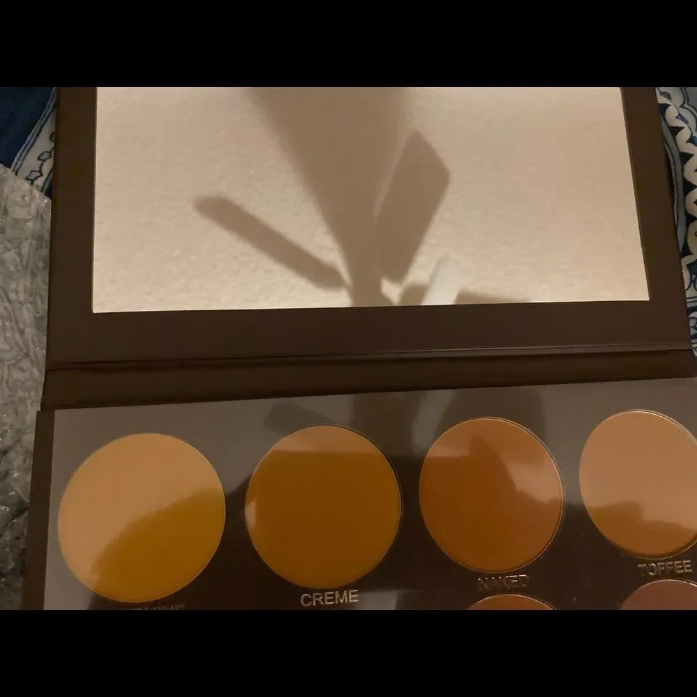 Kab Cosmetics Contour Palette Volume 2